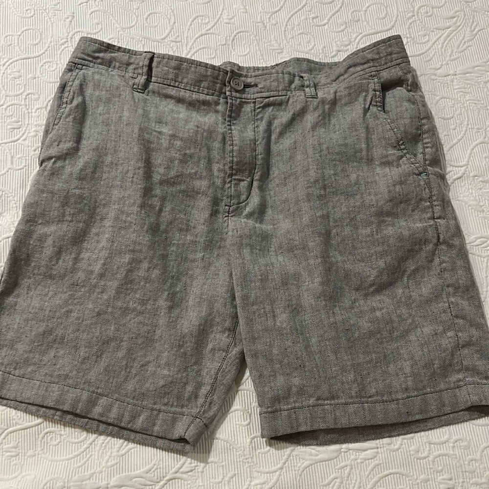 Tommy Bahama Gray Flat Front Shorts